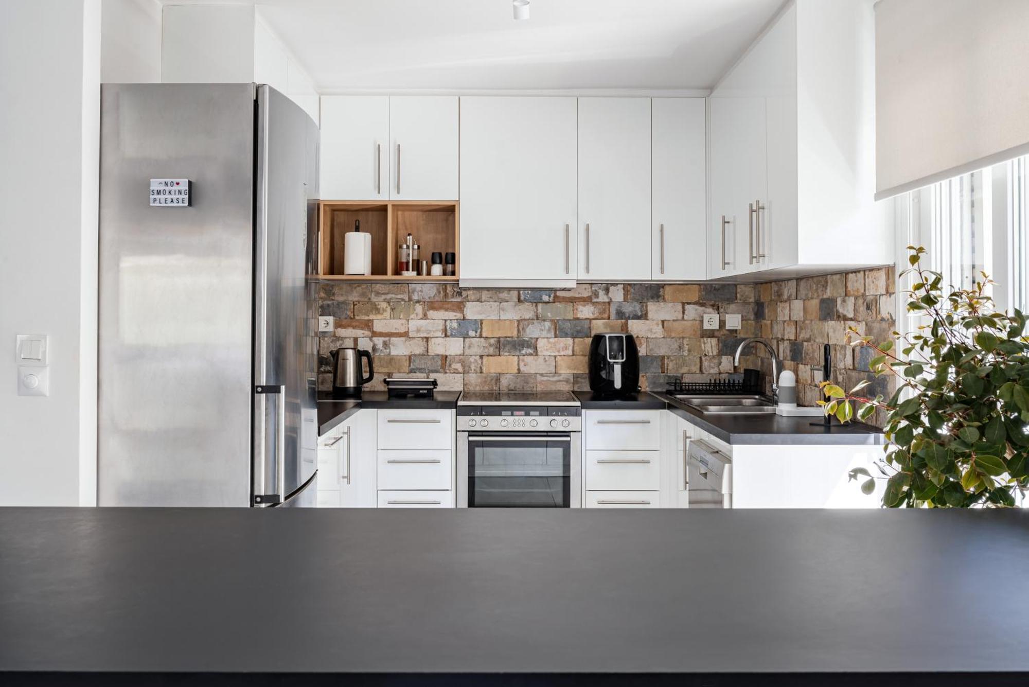 The Black Marble - Sea View, 2Br, 2Ba By Bnc Athens Ngoại thất bức ảnh
